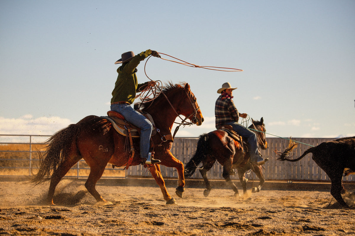 Converse Rodeo Alberta Boot Company Official Sponsor of RODEOHOUSTON Super Series: Su
